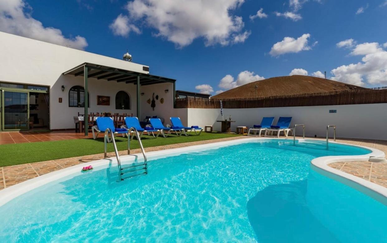 Pico Partido Villa Heated Pool Tinguaton Exterior photo